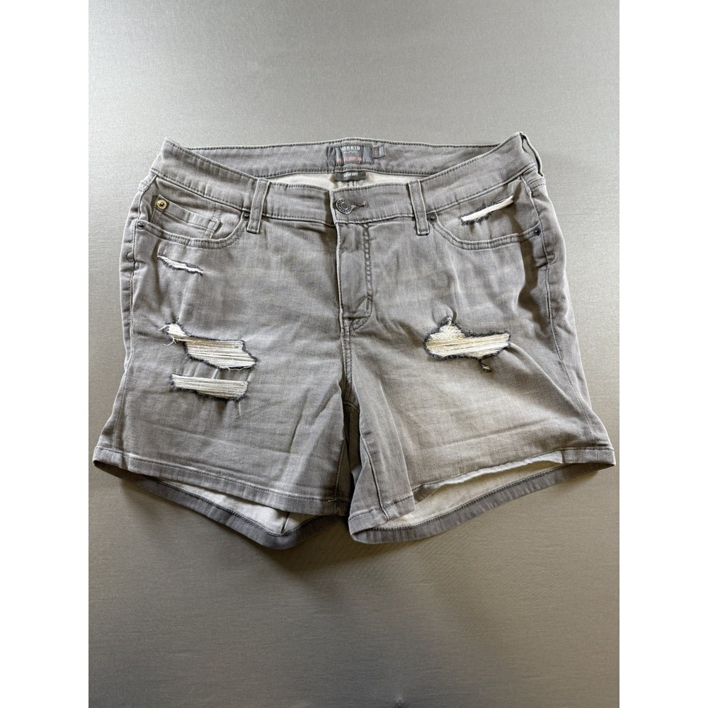 Torrid Women's Mid Rise Denim Short Distressed Gray Wash Stretch Size 12
